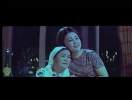 Анна Шупилованың мастурбациясы Интернетте актрисалардың қатысуымен ресейлік порно видео